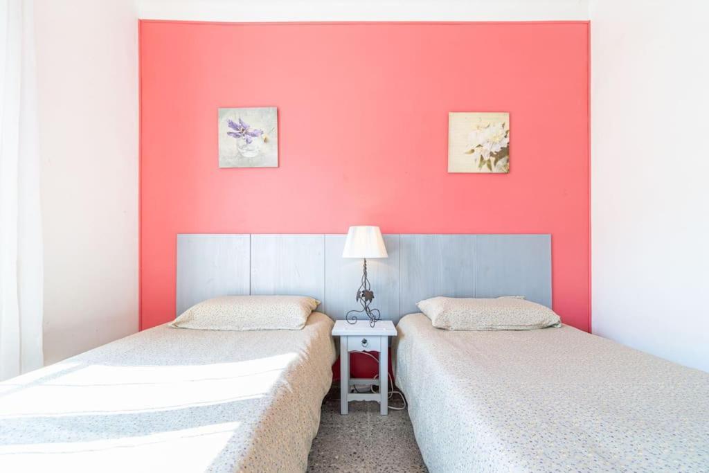 Mb1-House With Big Garden ,Swimming-Pool, & Barbacue In Rosesヴィラ エクステリア 写真