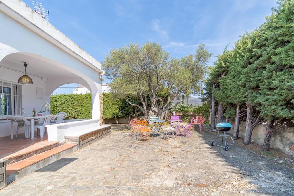 Mb1-House With Big Garden ,Swimming-Pool, & Barbacue In Rosesヴィラ エクステリア 写真